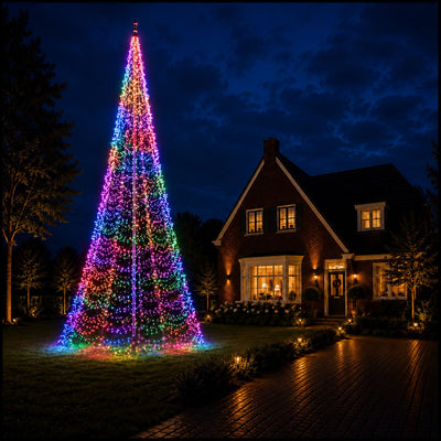 Fairybell PRO 10 meter - 1792 LED RGBW in multicolour bij een vlaggenmast
