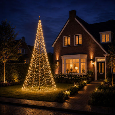 Fairybell PRO 6 meter - 1152 LED RGBW in warm wit bij een vlaggenmast